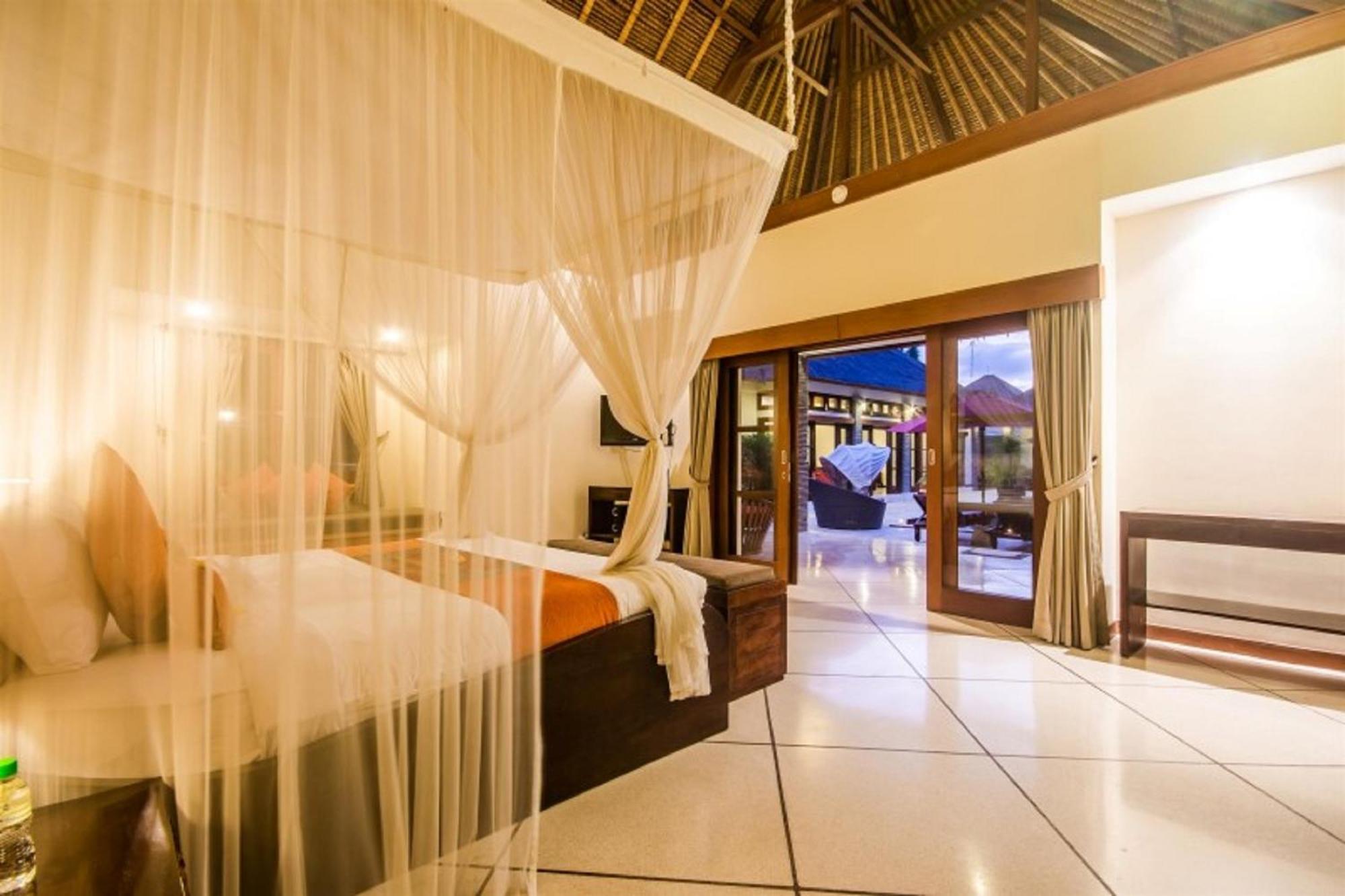 Luxury Villa Antan Central Seminyak Екстер'єр фото