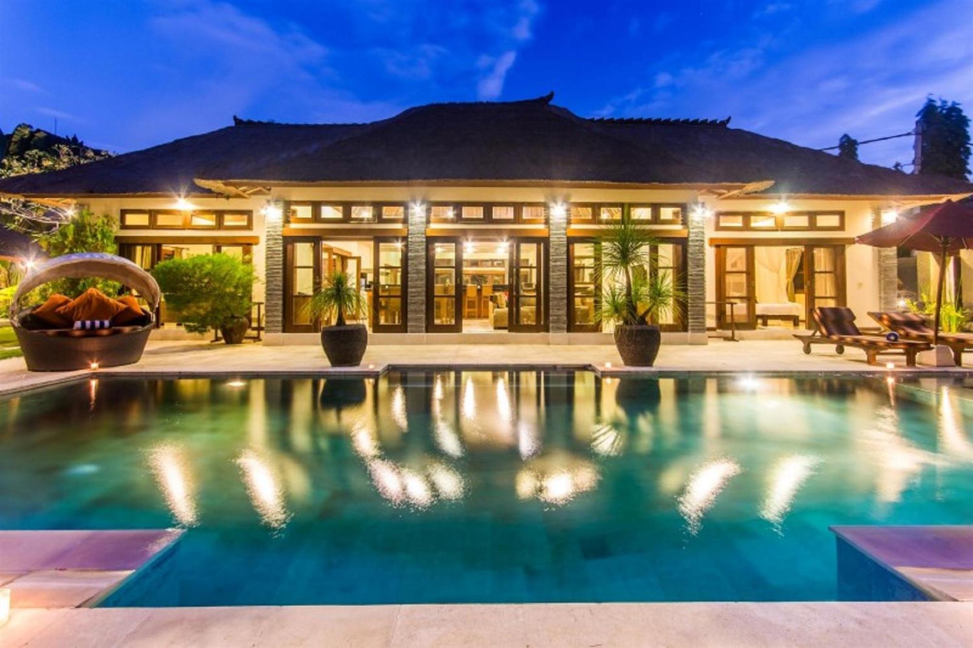 Luxury Villa Antan Central Seminyak Екстер'єр фото